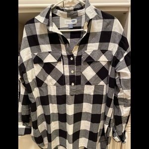 Old navy boyfriend shirt